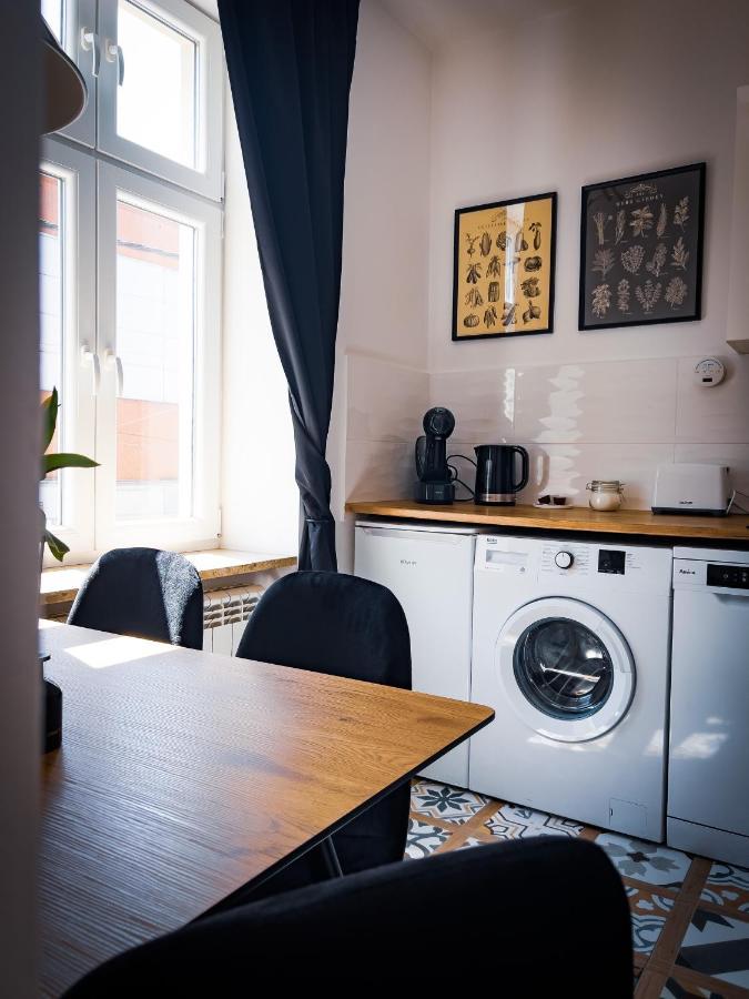 Nalu Black&White Apartment No 8 Катовіце Екстер'єр фото