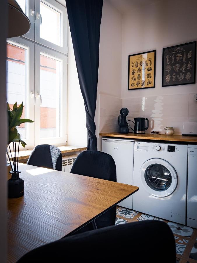 Nalu Black&White Apartment No 8 Катовіце Екстер'єр фото